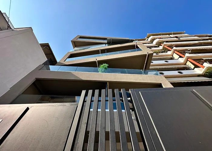 Sky Suite Apartments - Cloud9 In The City